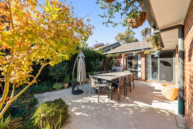 2/25 Lind Close, ACT 2615