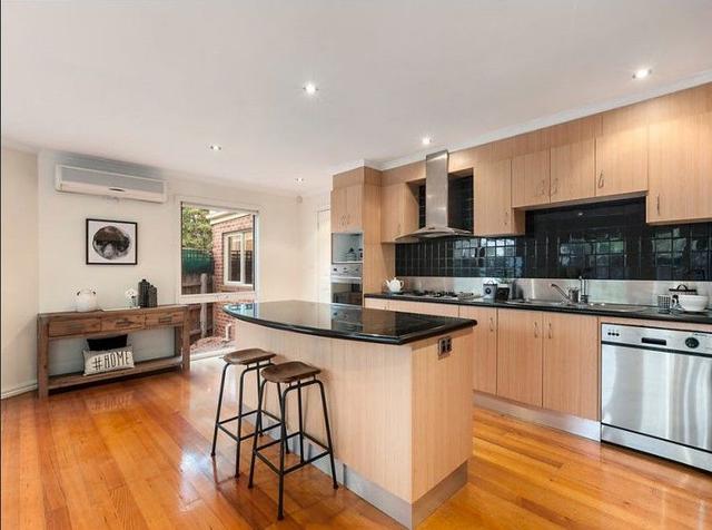 4/3 Creek Rd, VIC 3132