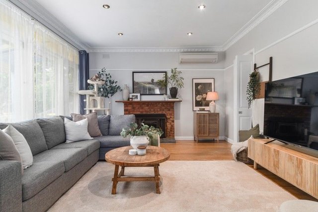 8 Cross Road, VIC 3196