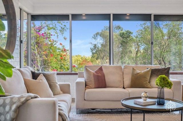 4 Lionel Road, WA 6070