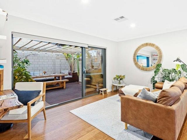 2/37 Sackville Terrace, WA 6019