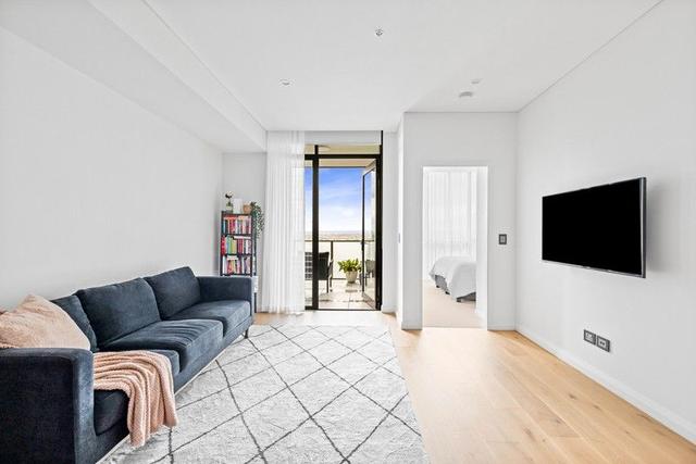 908/2 Regent Street, NSW 2049