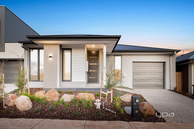 10 Pasofino Drive, VIC 3335