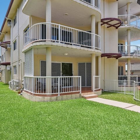 1/108 Eyre  Street, QLD 4810