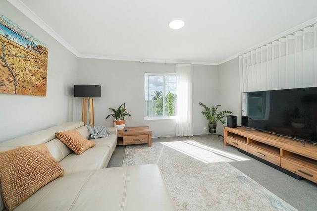 18a Howard Parade, WA 6152