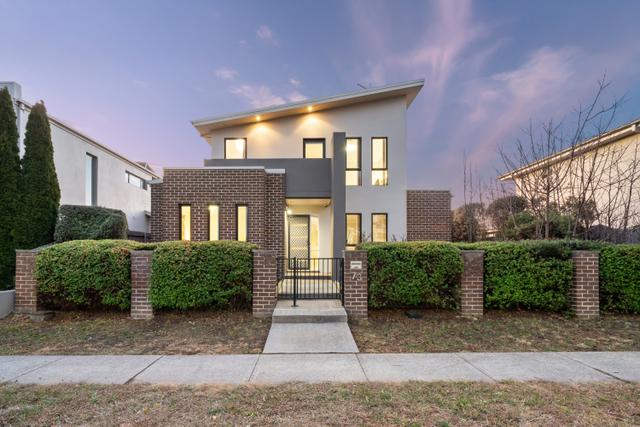 73 Oodgeroo Avenue, ACT 2913
