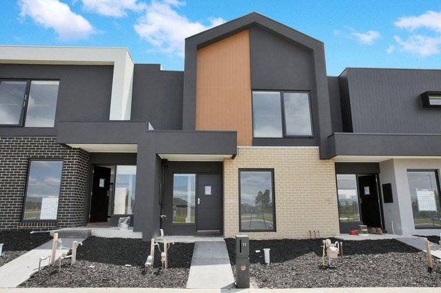 11 Seve Walk, VIC 3978