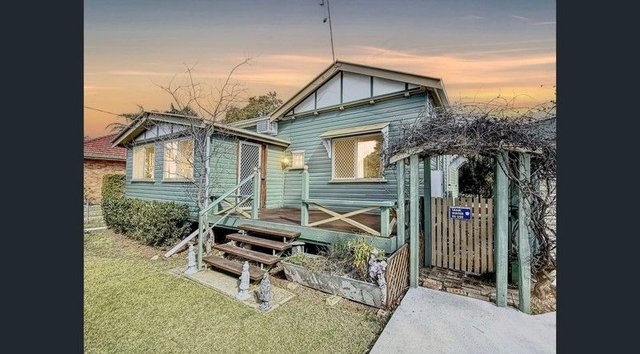 50 Bell Street, QLD 4413