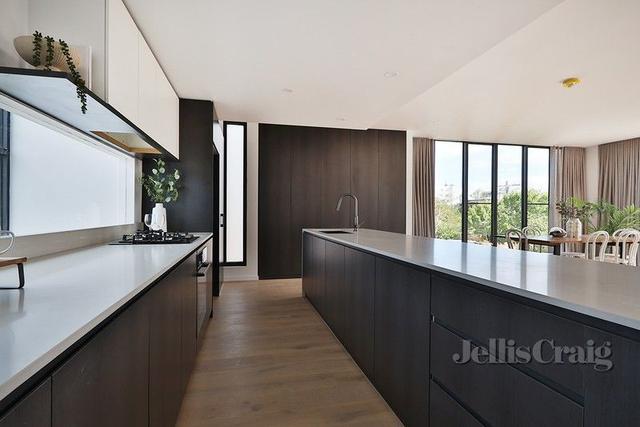 1/18 Becket Avenue, VIC 3165