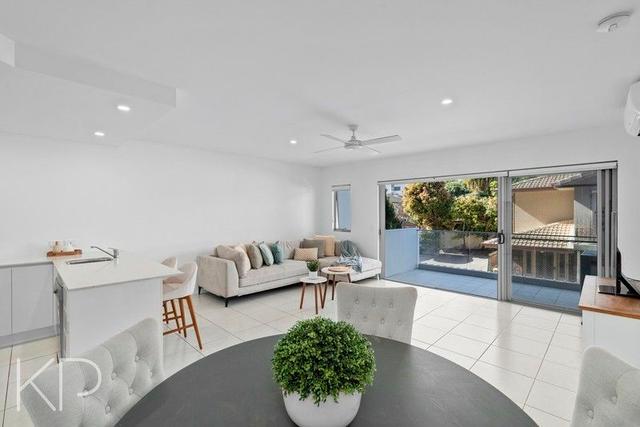 4/101 Pohlman Street, QLD 4215