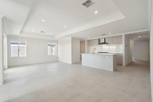28 Hopetoun Drive, WA 6034