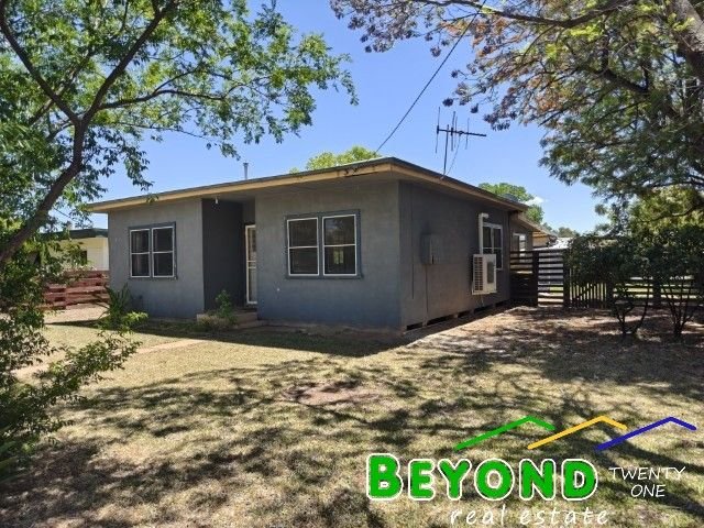 26 Bobs Street, NSW 2827