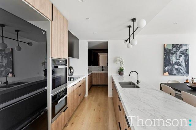 2005/18 Claremont Street, VIC 3141