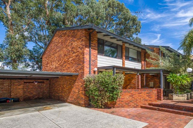 8/17 Stone Street, WA 6151