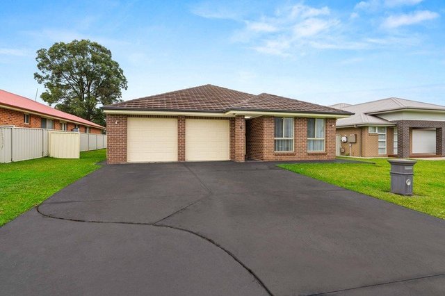 7 Denbigh Place, NSW 2541
