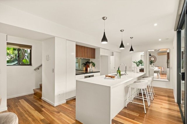 301/8 Musgrave Street, QLD 4101