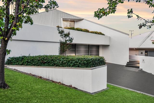 6 Kuhn Place, ACT 2913