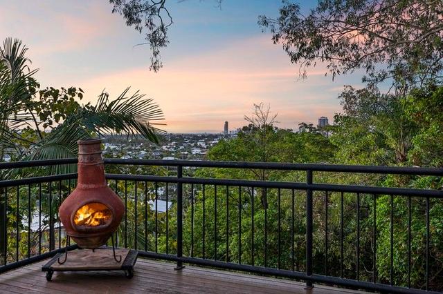 68 Hill Avenue, QLD 4220