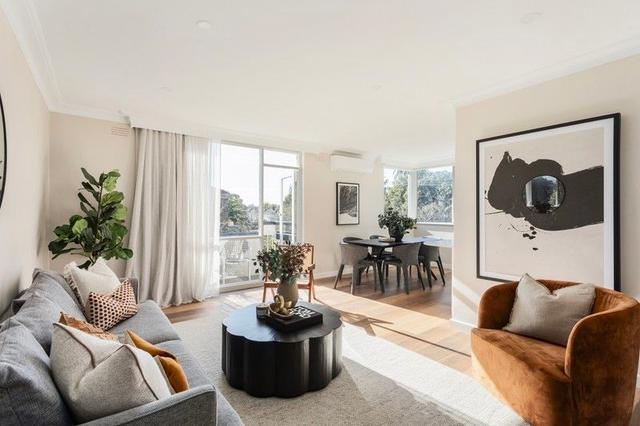 3/2 Victoria Street, VIC 3185