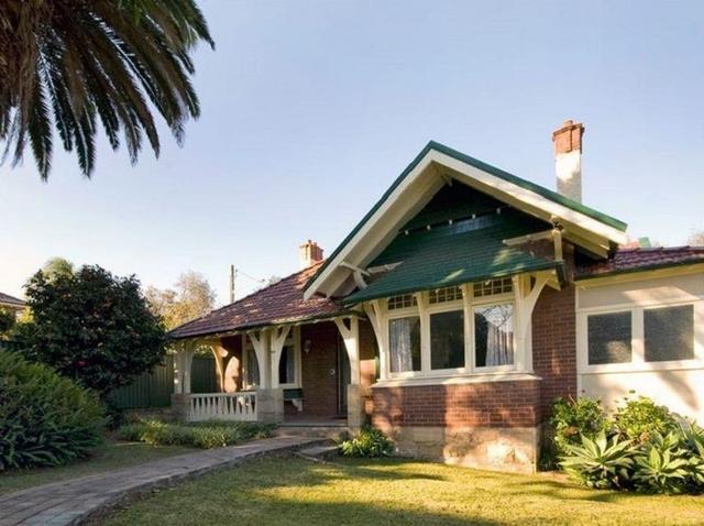 89 Werona Avenue, NSW 2072