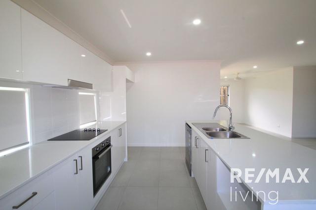 74 Regatta Circuit, QLD 4505