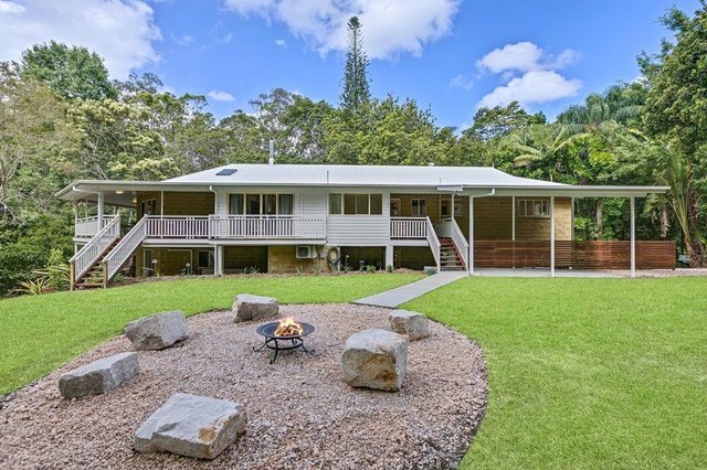 8 Burnett Place, QLD 4565