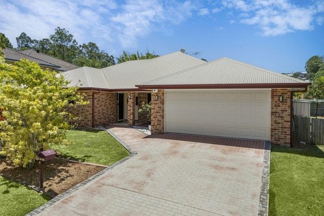 4 Starina Court, QLD 4037