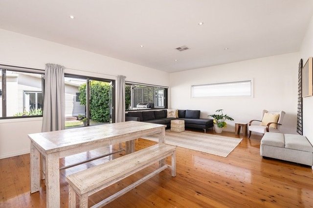 131 Staples Street, NSW 2208