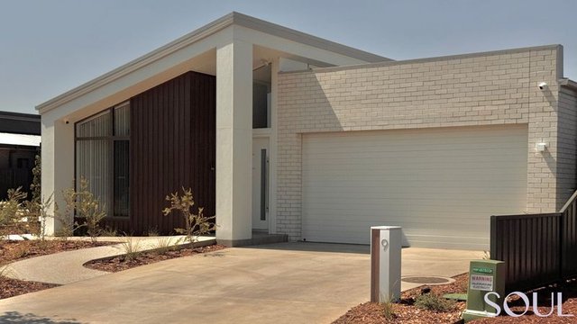 9 Ellis Place, NSW 2680