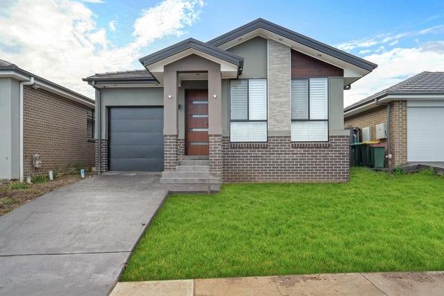 55 Wallarah Circuit, NSW 2557