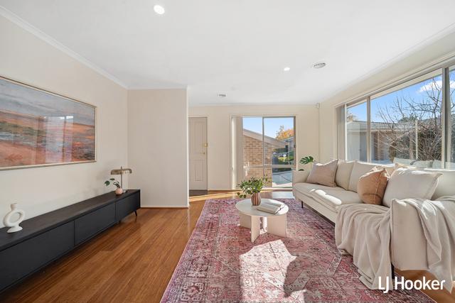 4/16 Weetman Place, ACT 2913