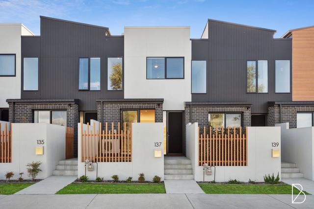 137 Sutherland Crescent, ACT 2913