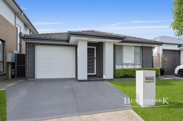 42 Hoy St, NSW 2170