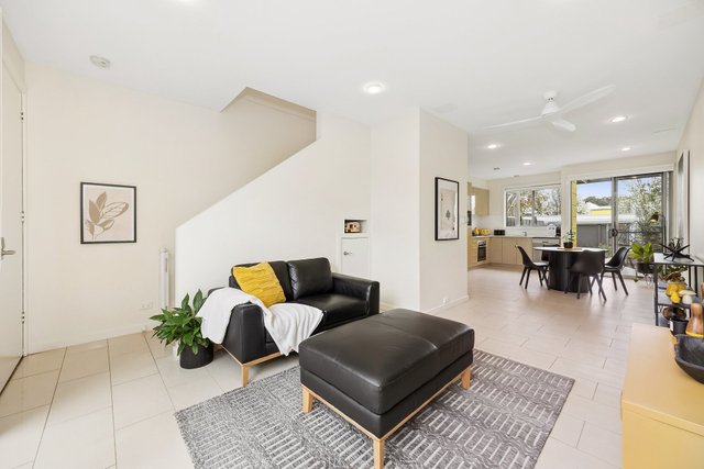 25 Dobikin Street, ACT 2911