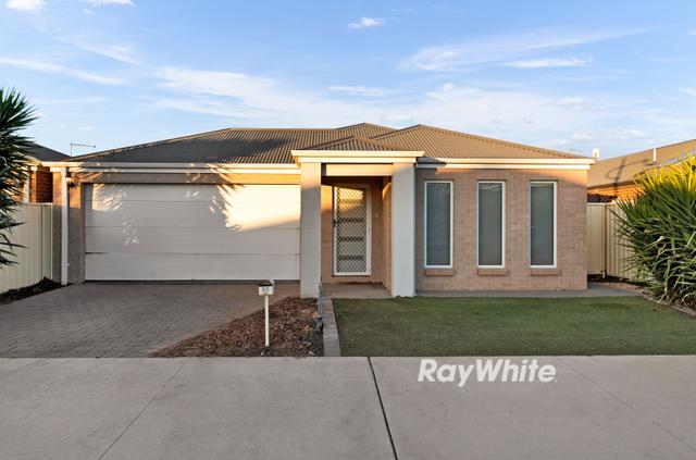 33 Oasis Boulevard, VIC 3500