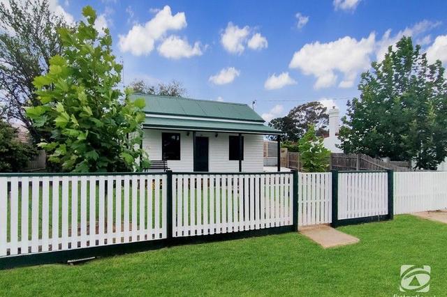 24 Great Alpine Road, VIC 3875