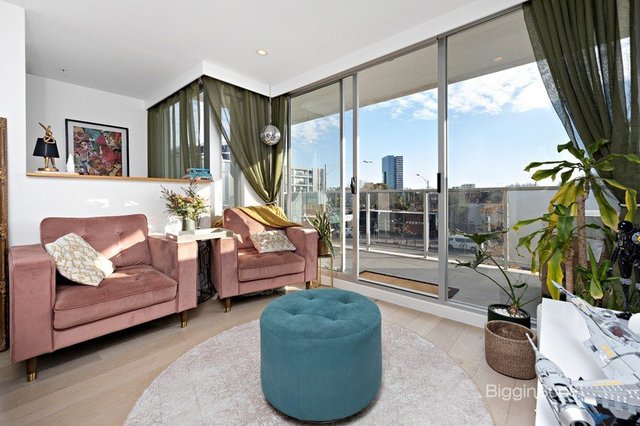 202/33 Racecourse Rd, VIC 3051