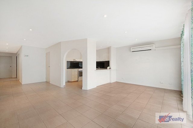 8/1 Haig Ave, NSW 2198
