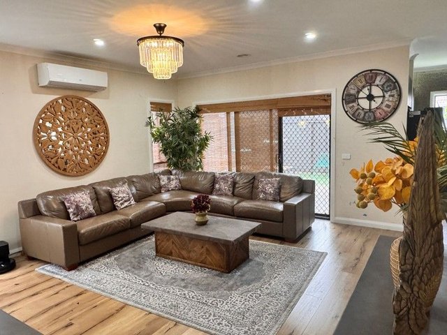 12 Sustainable Dr, VIC 3064