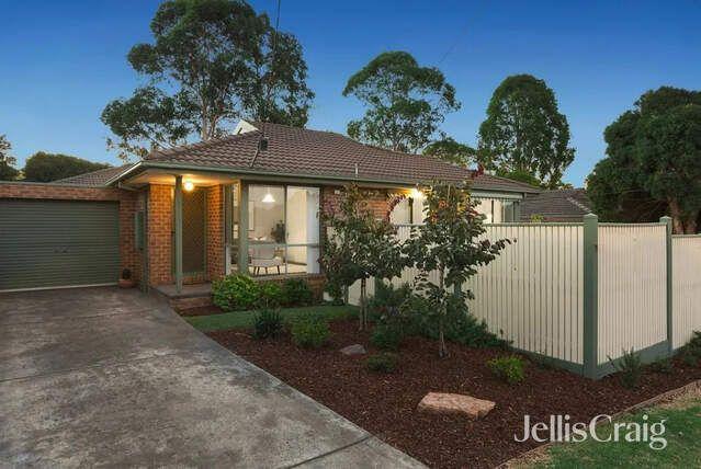 15 Sherlowe Crescent, VIC 3084