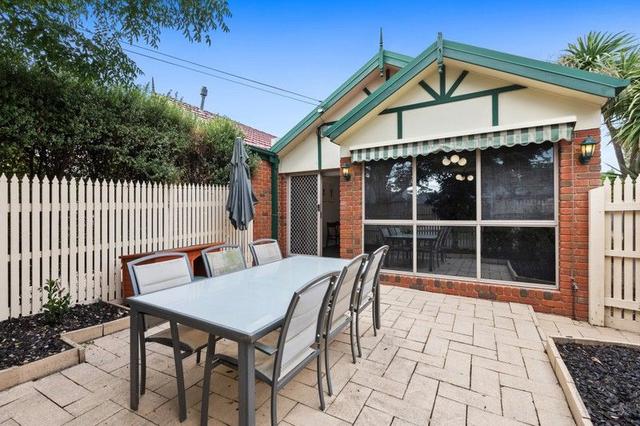 1/2 Houston Street, VIC 3194