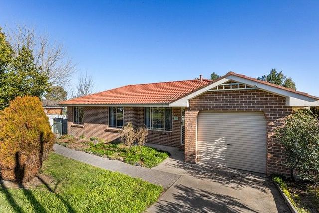 5 Burgess Place, NSW 2795