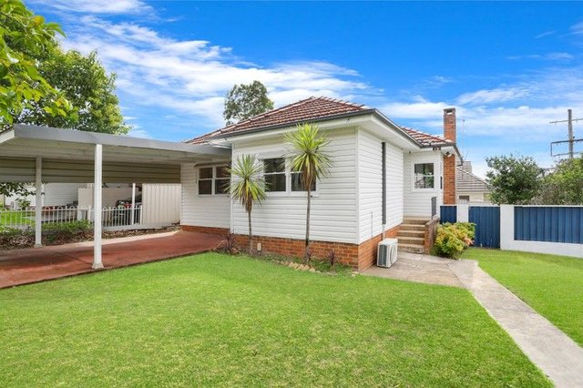 15 Binalong Road, NSW 2145