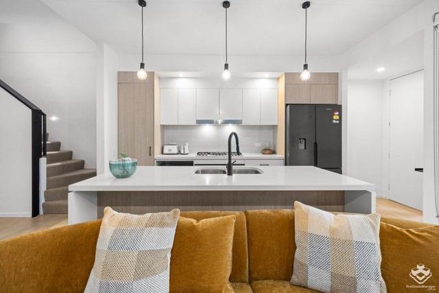 ID:21163818/24 The Corso, QLD 4509