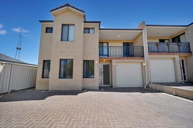 93 Roberts  Street, WA 6017