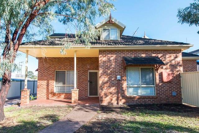 1/27 Blaxland Avenue, NSW 2750
