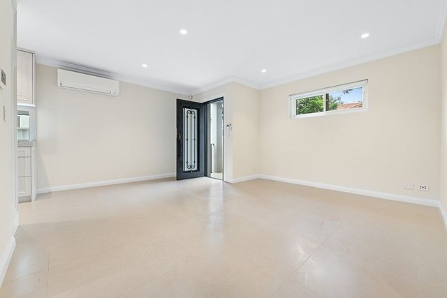 1/22A Nicoll Street, NSW 2196
