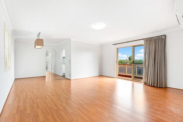 3/144 Russell Avenue, NSW 2219