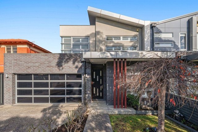 21 Balmoral Avenue, VIC 3041