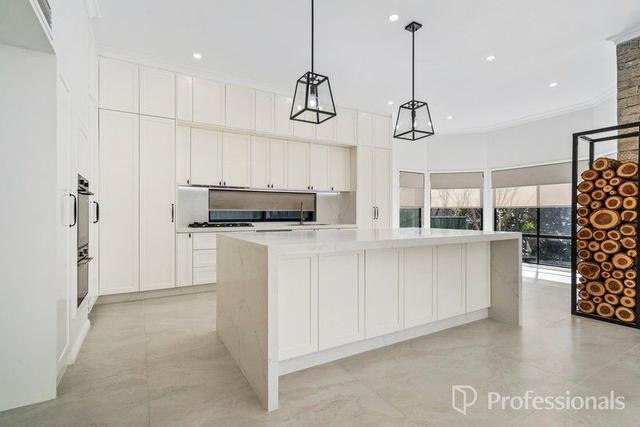 15 Sidney Place, NSW 2170